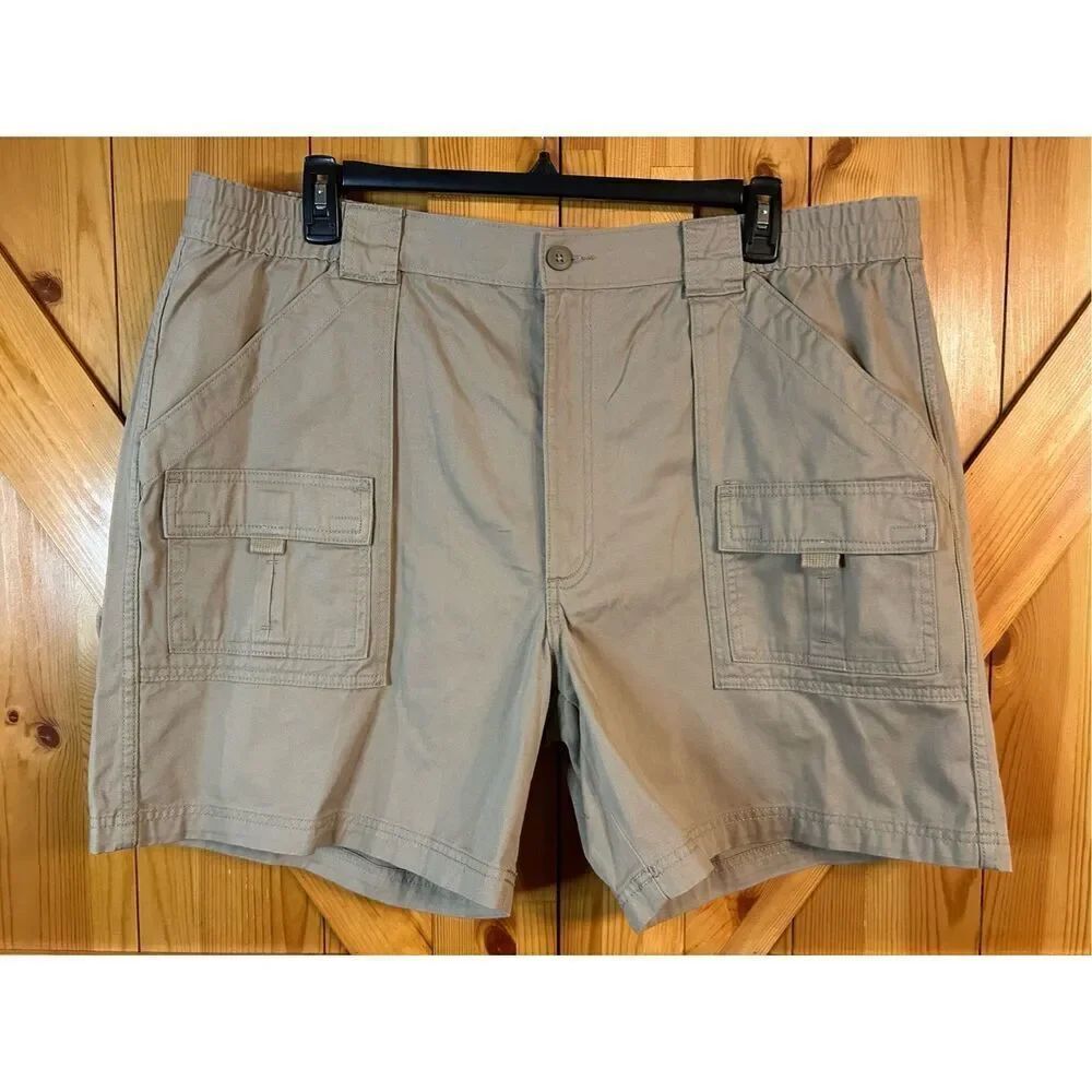 St Johns Bay 44 Mens Hiking Shorts Elastic Waist Pockets British Khaki nwt (0232